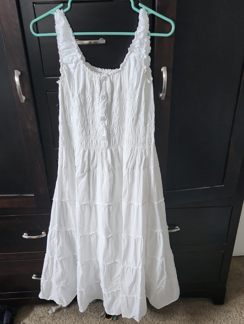 Sleeveless White Tiered Maxi Dress with Button-Front Detail